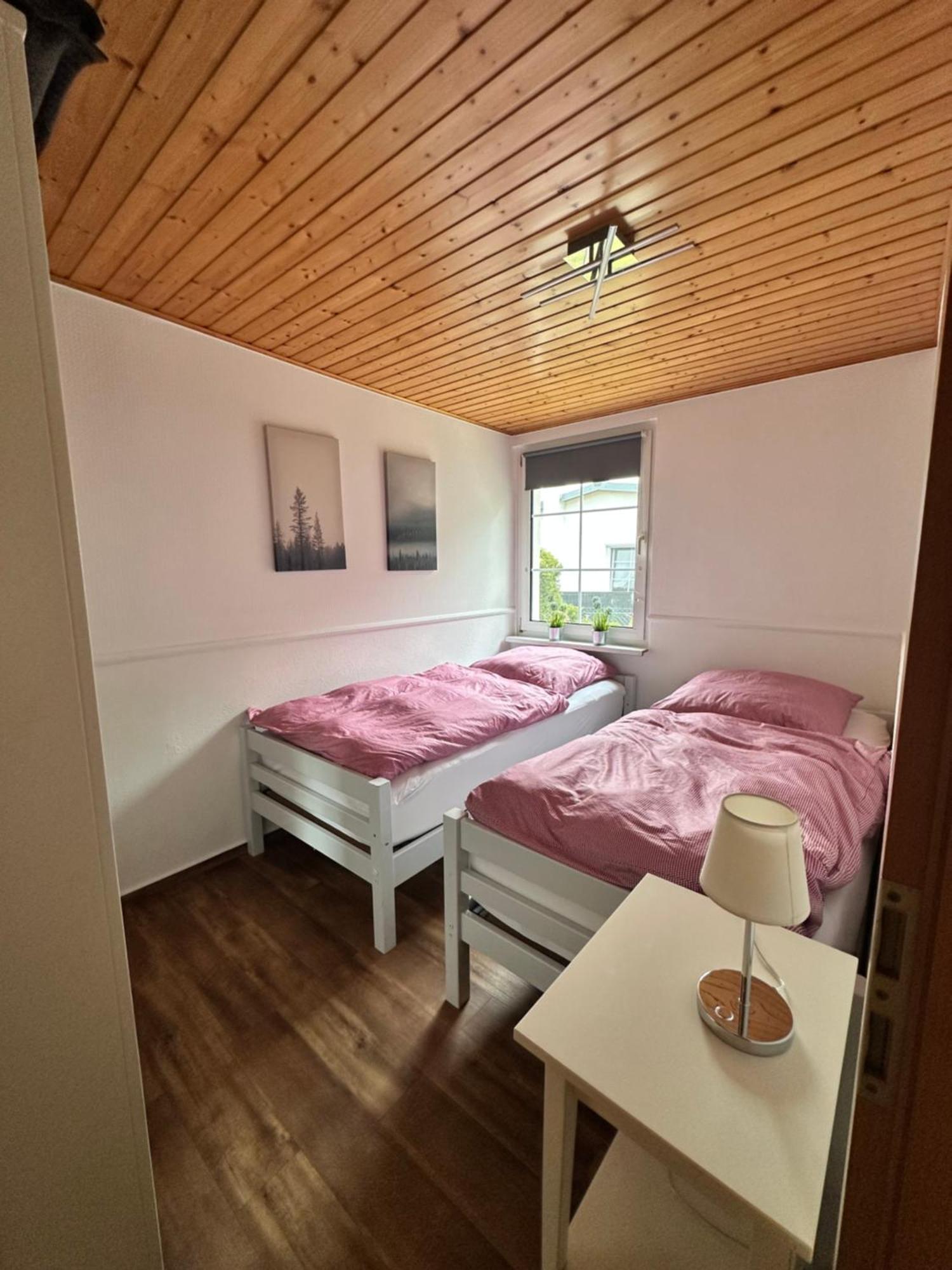 Bungalow Am Dobbertiner See Luaran gambar